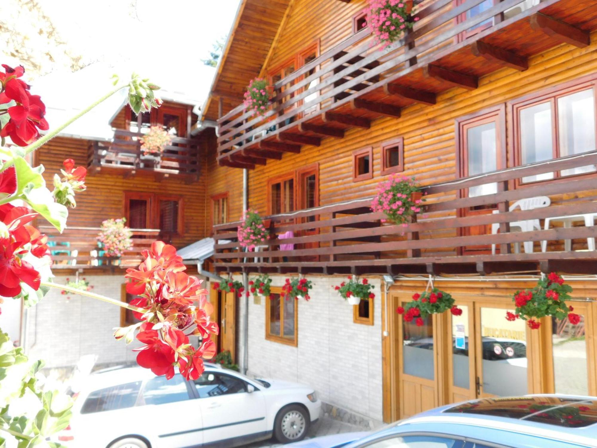 Hotel La Cristina Sinaia Exterior foto